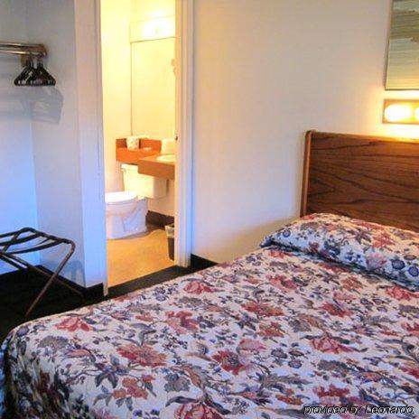 Cozy Cove Beachfront Resort Inn Lincoln City Rom bilde