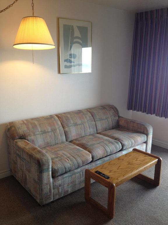 Cozy Cove Beachfront Resort Inn Lincoln City Rom bilde